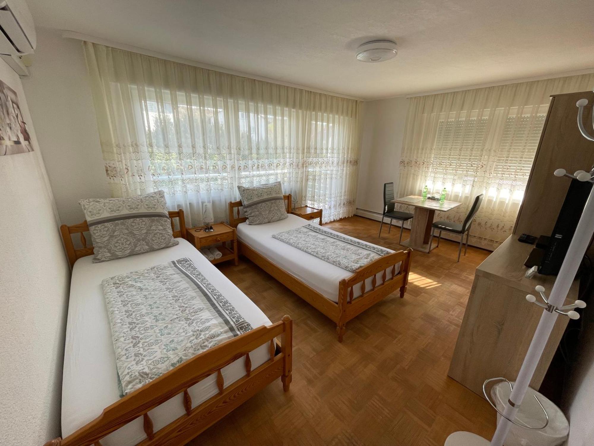 Hotel Nita Frickenhausen  Zewnętrze zdjęcie